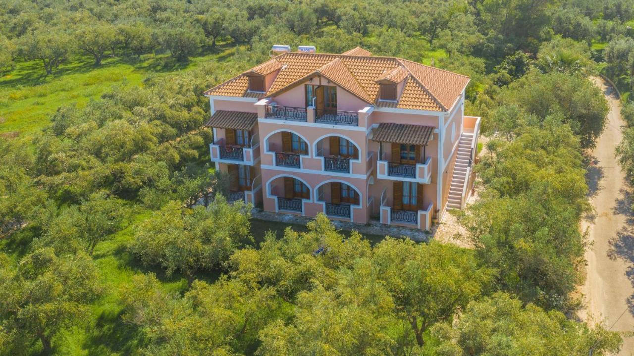 Apartament Kavos Psarou & *